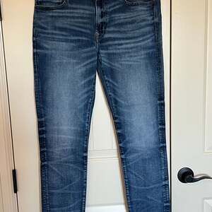 American Eagle Men's AirFlex+ High Stretch Slim Straight Jeans 33x30